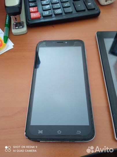 На запчасти планшет,айфон,и два телефона