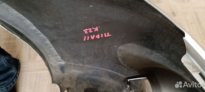 Бампер передний Nissan Tiida c11