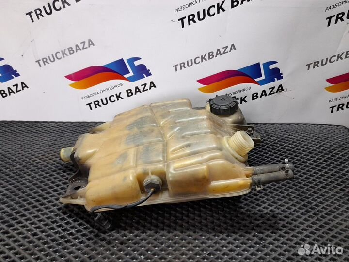 8168289 Бачок расширительный