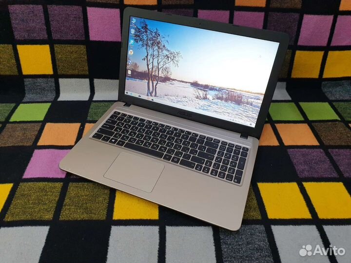 Ноутбук asus X540LJ видео 1Гб