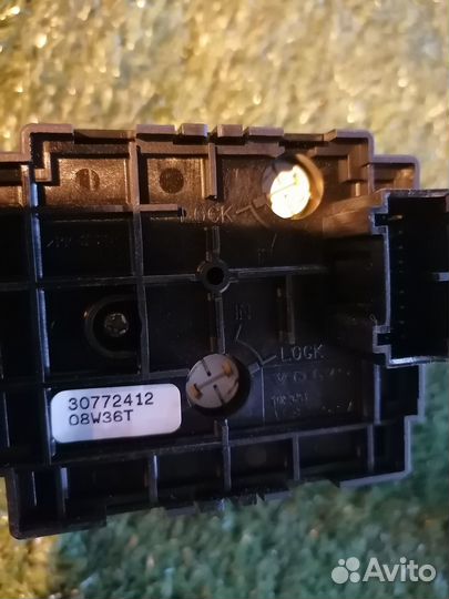 Переключатель света фар 30772412 Volvo S40 V50 MS