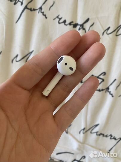 Airpods наушник правый оригинал