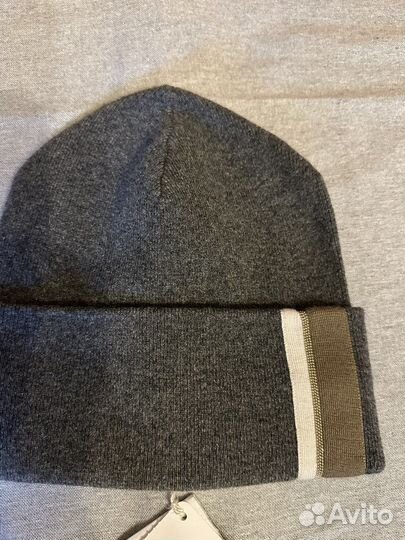 Новая Brunello Cucinelli шапочка оригинал