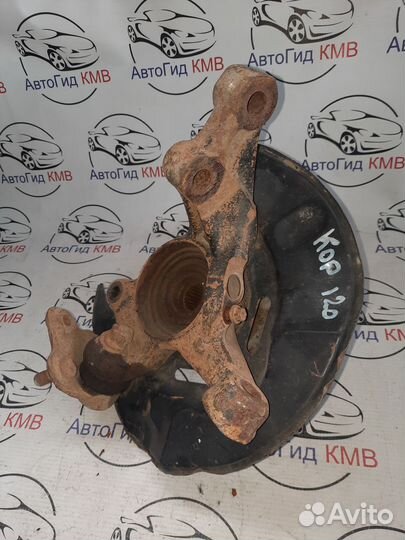 Кулак поворотный передний правый Toyota Corolla