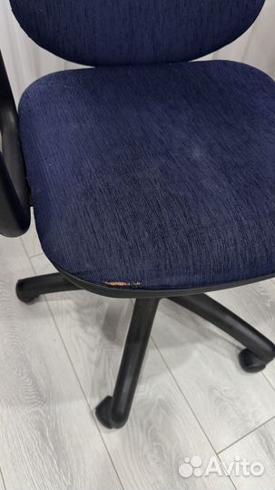 Компьютерное офисное кресло