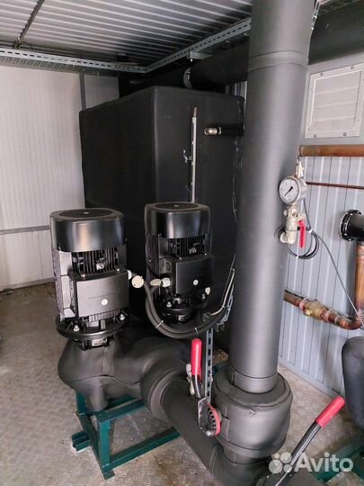 Чиллер нст 400 для ледовой арены