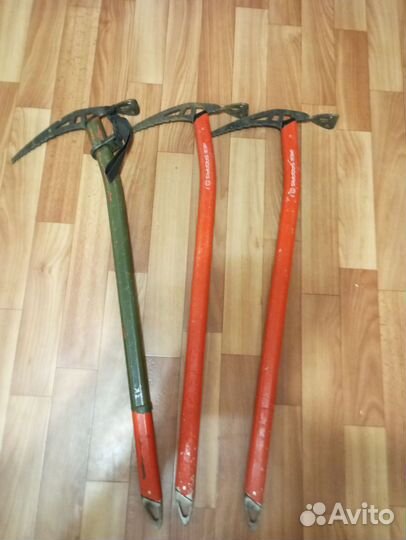 Ледоруб альпинистский 70см