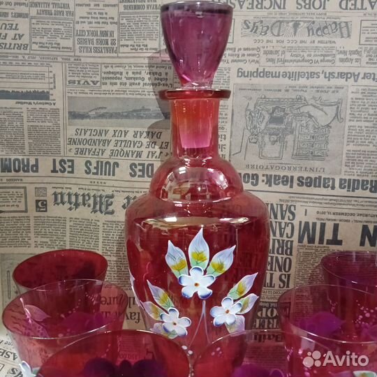 Графин с фужерами из розового Богемского стекла