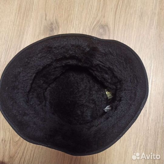 Шляпка женская