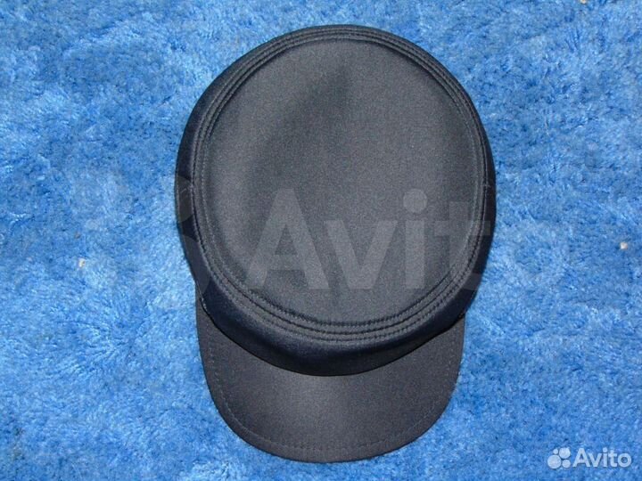 Кепка (утеплённая ) - новая