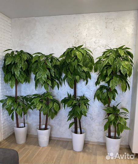 Деревья искусственные в кашпо