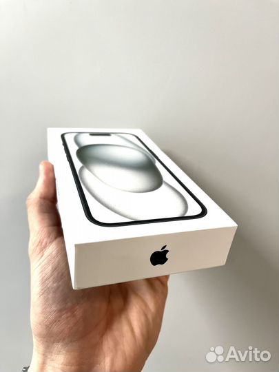 iPhone 15, 128 ГБ