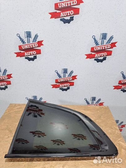 Форточка кузова задняя левая Bmw X3 G01 B47 2019