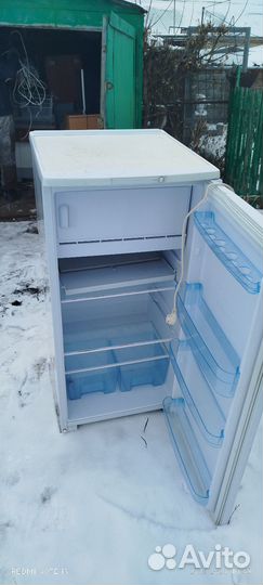 Продам холодильник бу бирюса