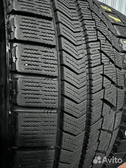 Bridgestone Blizzak VRX 225/45 R18 и 245/40 R18 91Q