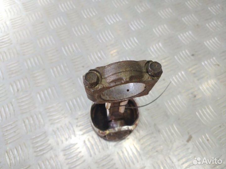 Шатун в сборе с поршнем Nissan Tiida 2007-2010