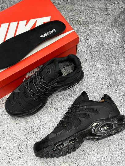 Кроссовки Nike air max tn plus зимние до-25