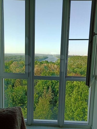 3-к. квартира, 100,5 м², 9/12 эт.