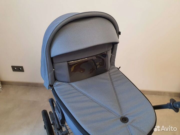 Коляска Roan bass next classic