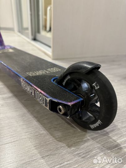 Самокат трюковой rrampa 1080 d110мм галактика