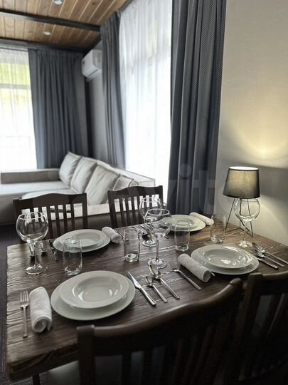 2-к. квартира, 63 м², 4/8 эт.