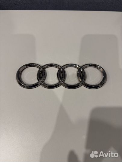 Шильдик audi