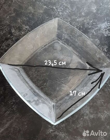 Стеклянные тарелки