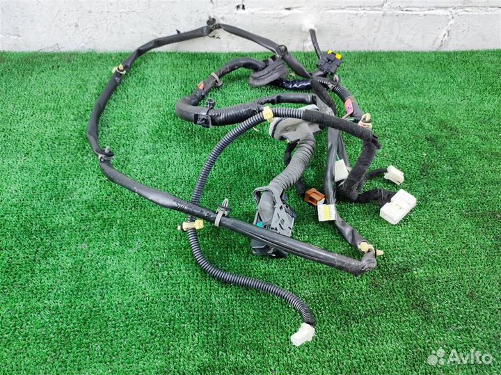 Проводка двери передней левой Nissan Murano Z50 2