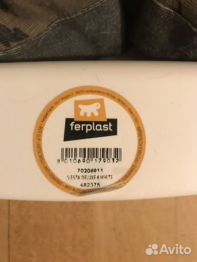 Продам лежак ferplast для собак