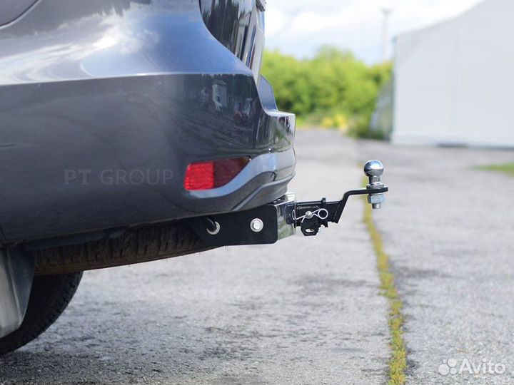 Фаркоп под квадрат Toyota Fortuner II, 2015-2020 п