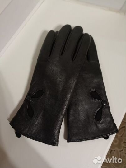 Перчатки женские кожаные новые 7.5