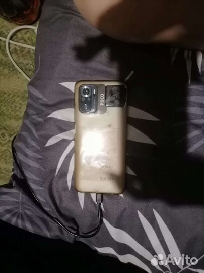 Телефон Poco m5s