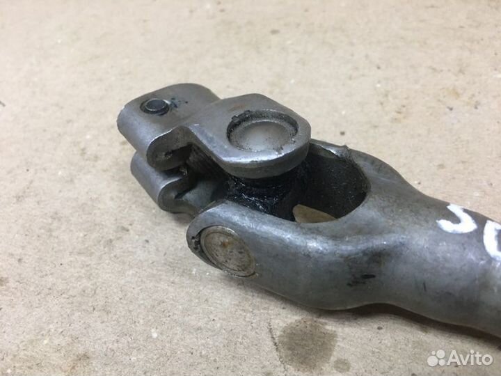 Рулевой карданчик Kia Magentis MG