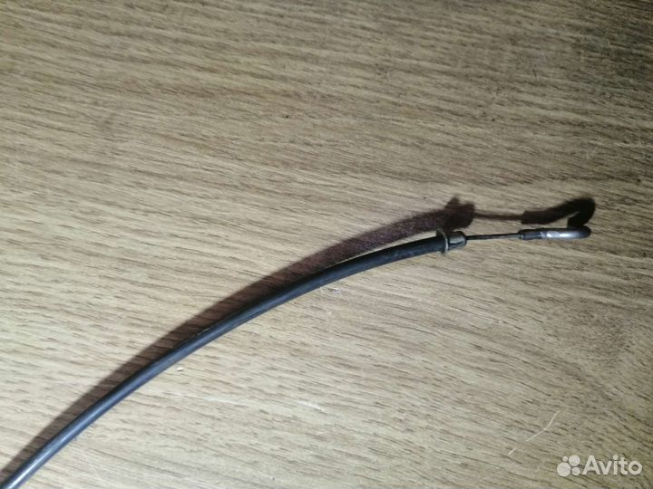 Тросик открывания водительской двери ауди 80 б3