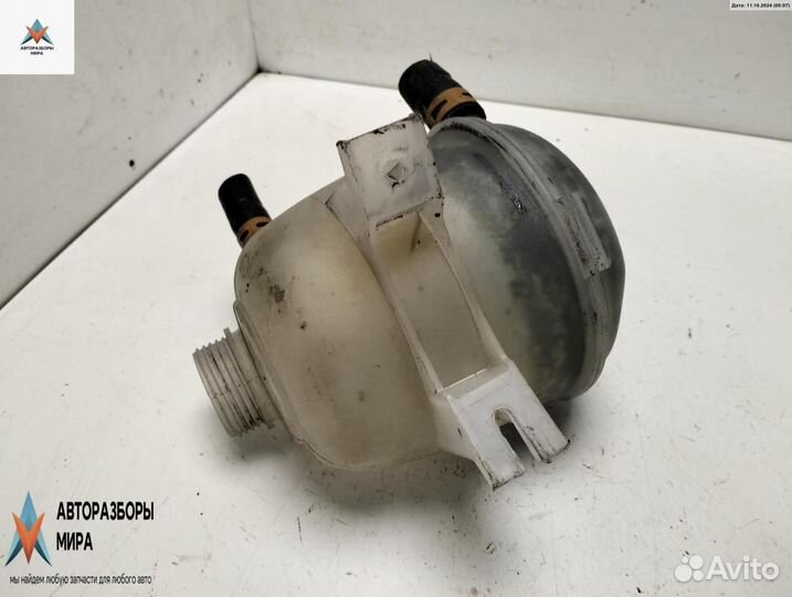 Бачок расширительный Renault Scenic рест. 2002