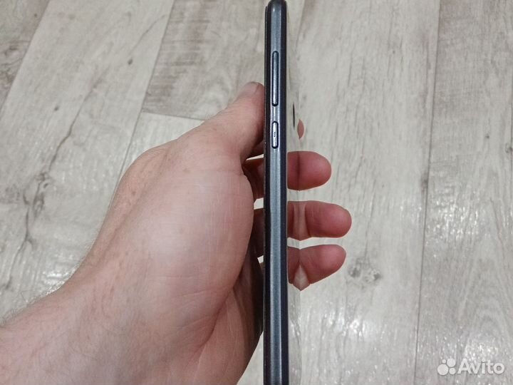 HONOR 8 Lite, 4/32 ГБ