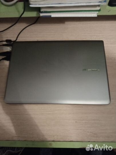 Ноутбук samsung