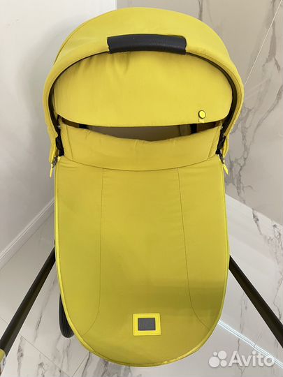 Комплект Cybex Priam Yellow Mustard 3в1 с базой