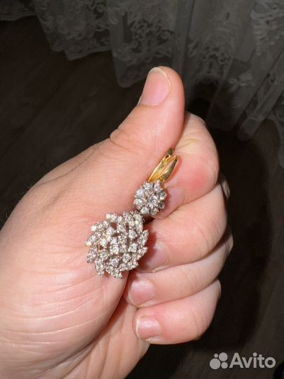 Золотой комплект с бриллиантами 750 пробы