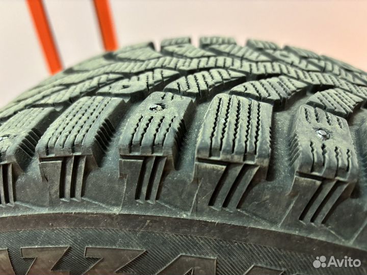 Bridgestone Blizzak 175/70/13, шипы, диски, чехлы