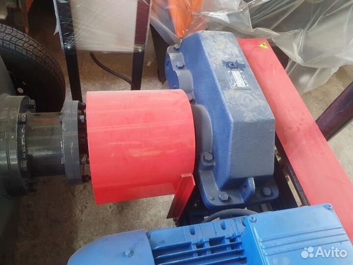 Пневмонагнетатель пн-500 (на шасси)