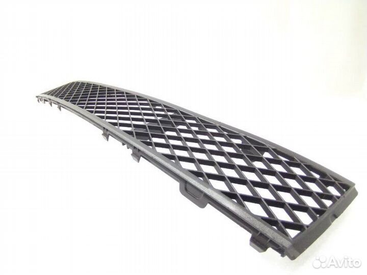 Решетка в бампер передняя Bmw 5-Series F10 2011