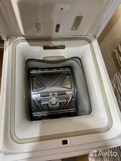 Стиральная машина с вертикальной загрузкой