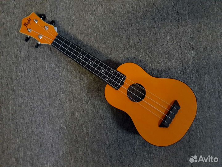 Укулеле flight сопрано TUS35