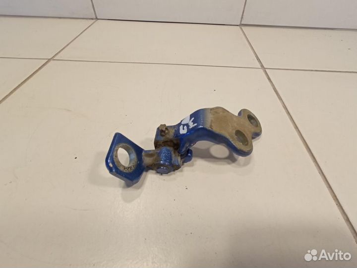 Петля двери задней правой верхняя Ford Focus 1 DNW