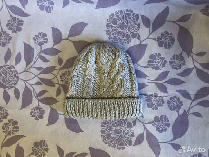 Stradivarius новая шапка на флисе на 9-10 лет
