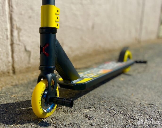 Трюковой самокат для новичков с пегами