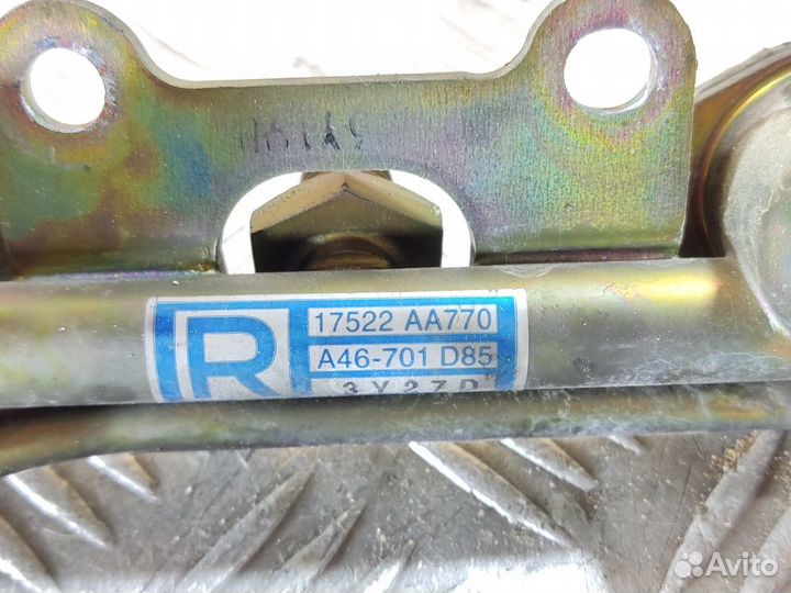 Рейка топливная рампа Subaru Forester S11