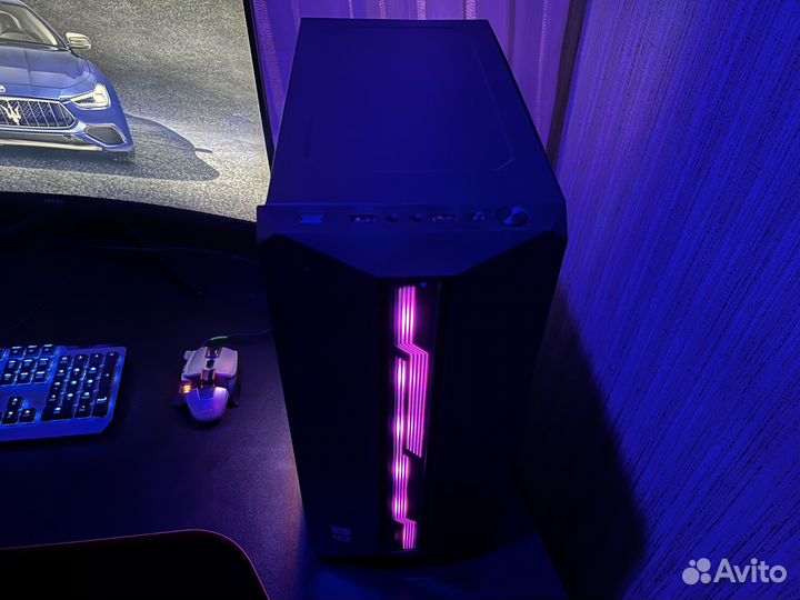 I5 3570/ RX 570/ 16GB RAM/ SSD 250GB HDD 500GB