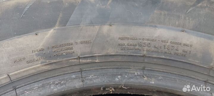 Pirelli Ice Zero 215/65 R16